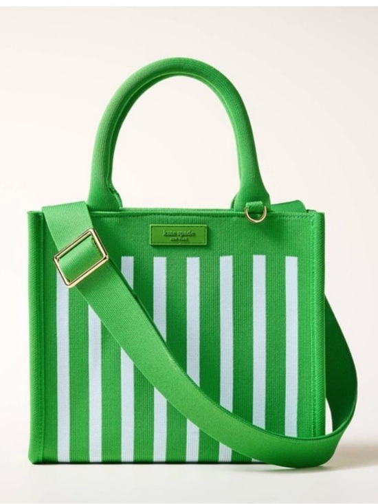 kate spade Handbags - Kate Spade Green Crossbody Bag